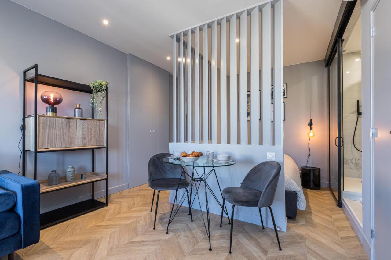 1 Su Ede - Dernier Etage Ascenseur - 1 Min Plage Et Zone Pietonne Nice Exteriör bild